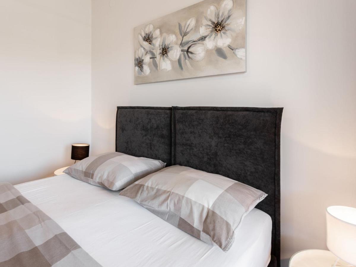 Apartment Tino-2 By Interhome Sukošan Extérieur photo