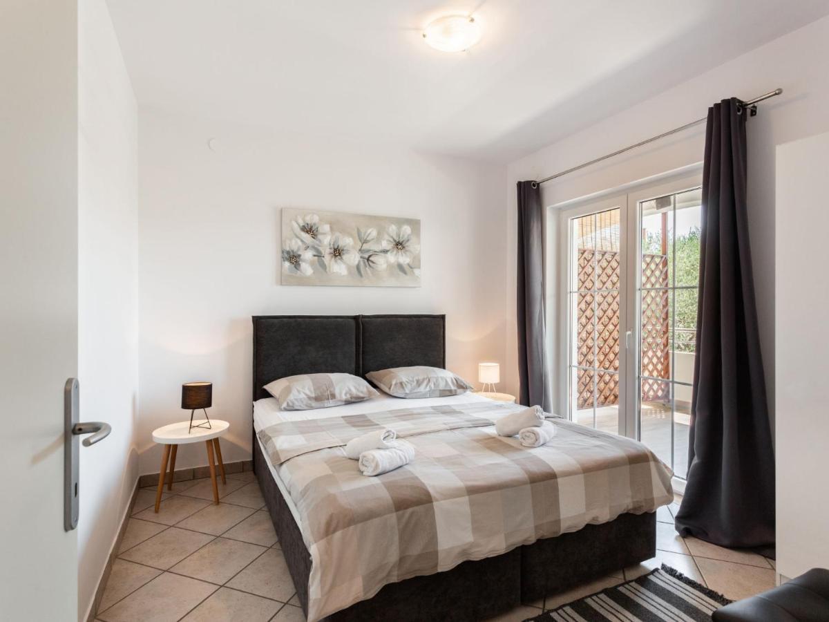 Apartment Tino-2 By Interhome Sukošan Extérieur photo